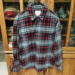 St. John's Bay Thick Men's Plaid Button-Down Flannel Shirt